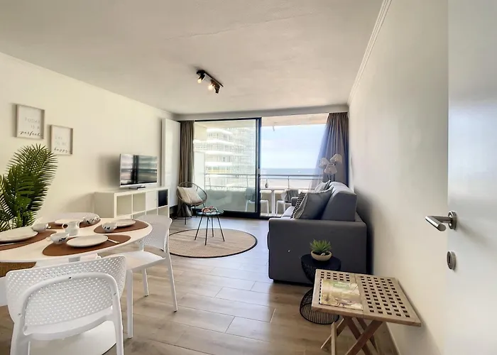 Royal Ascot R7 Met Terras En Zeezicht Op Toplocatie Appartement