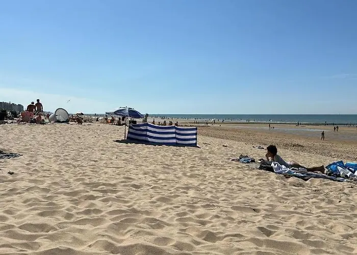 Appartement Royal Ascot R7 Met Terras En Zeezicht Op Toplocatie Oostende